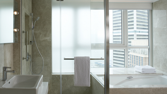 Hotels to Track How Long Guests Stay in the Shower
